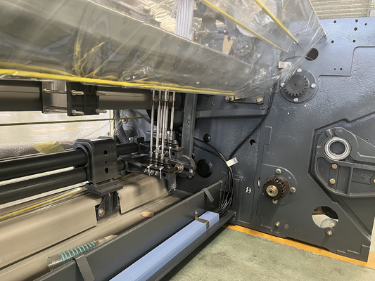 Mesin Loom Water Jet ISO Dobby Shedding Double Nozzle Shuttleless Loom Machine