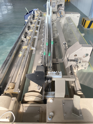 Kecepatan Tinggi Kualitas Tinggi Multi Warna Kain Water Jet Loom Weaving Machine China
