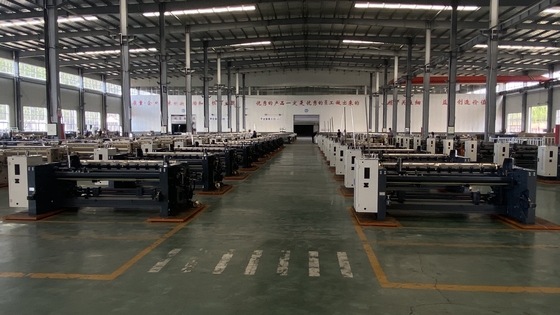 280cm Tekstil Water Jet Looms Dobby 700 RPM Menenun Kapas Polyester