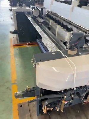 Mesin Tenun Kondisi Baru 822 Model Kain Poliester Tenun Otomatis Loom Water Jet Loom