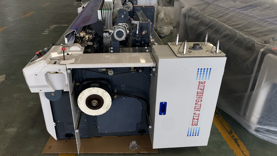 Kain Horizontal Kain Roll Winding Machine Benang Memutar Mesin Jet Air Tekstil